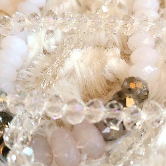 LOFT 3 SEPERATE STRETCH BRACELETS - Picture 2 of 2